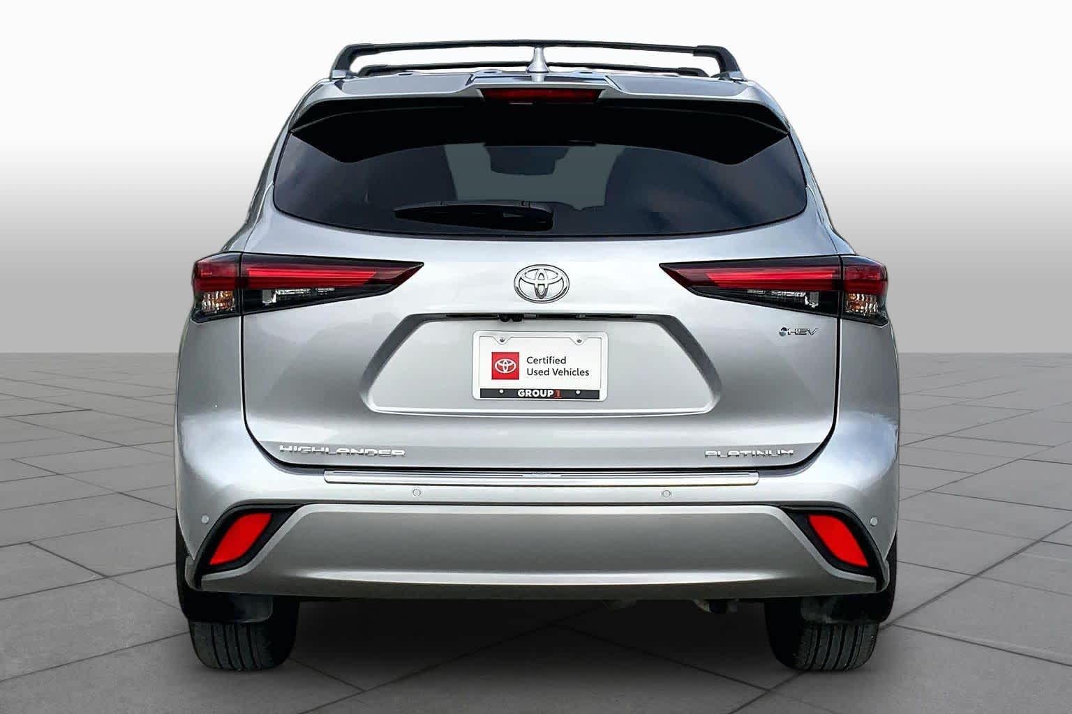 2025 Toyota Highlander Hybrid Platinum Celestial Silver Metallic at AutoNation USA Houston