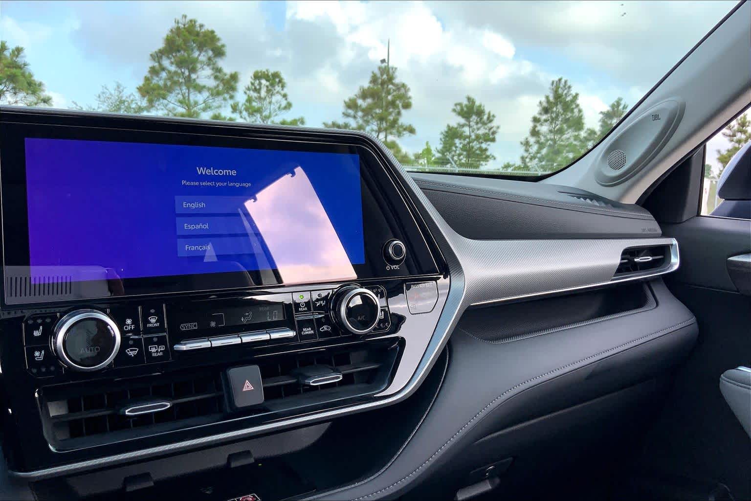 2025 Toyota Highlander Hybrid Platinum Celestial Silver Metallic at AutoNation USA Houston