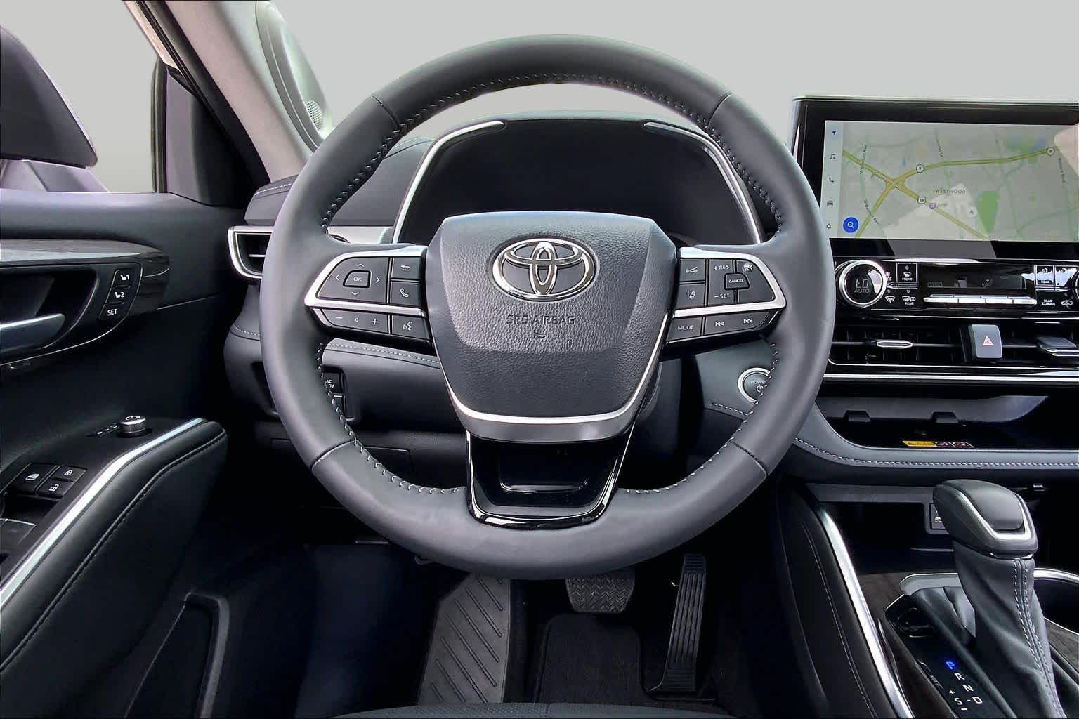 2026 Toyota Highlander Hybrid Platinum Midnight Black Metallic at Group 1 Toyota Southwest