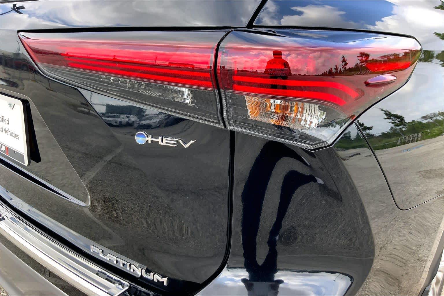 2026 Toyota Highlander Hybrid Platinum Midnight Black Metallic at Group 1 Toyota Southwest