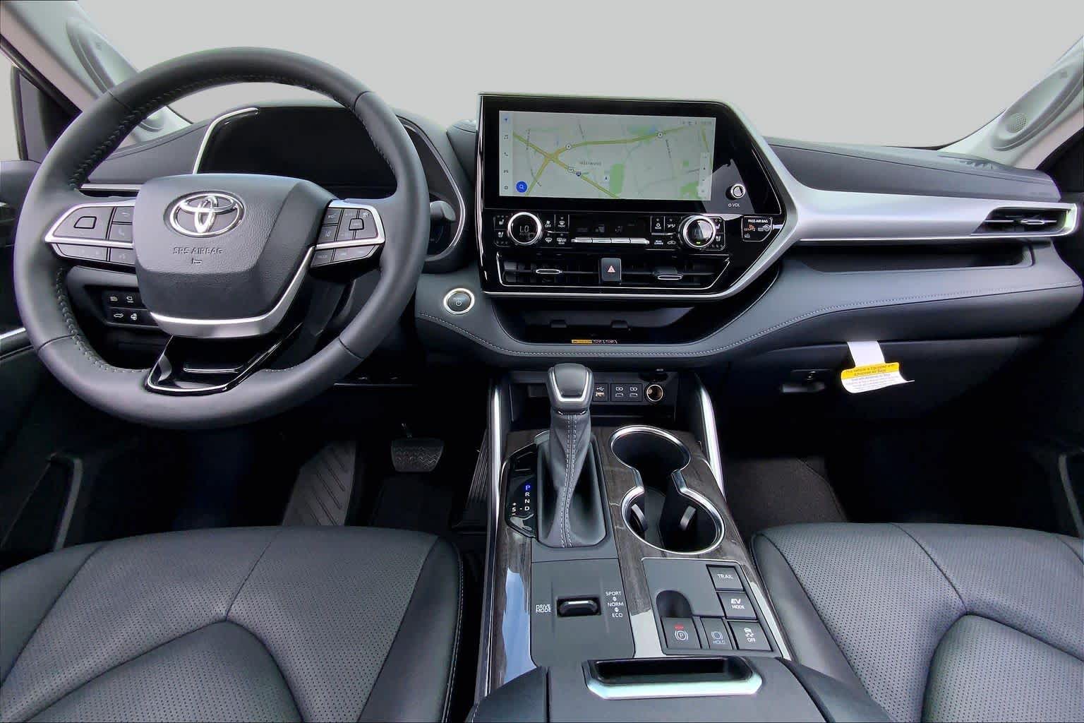 2026 Toyota Highlander Hybrid Platinum Midnight Black Metallic at Group 1 Toyota Southwest