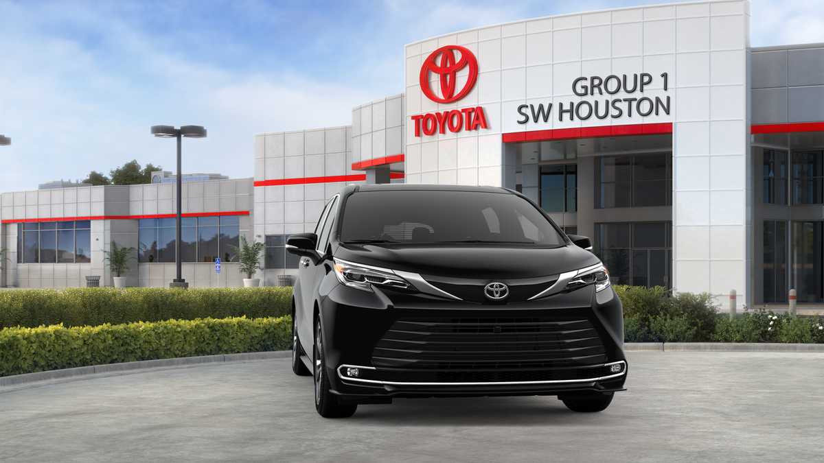 2026 Toyota Sienna photo 22 of 22