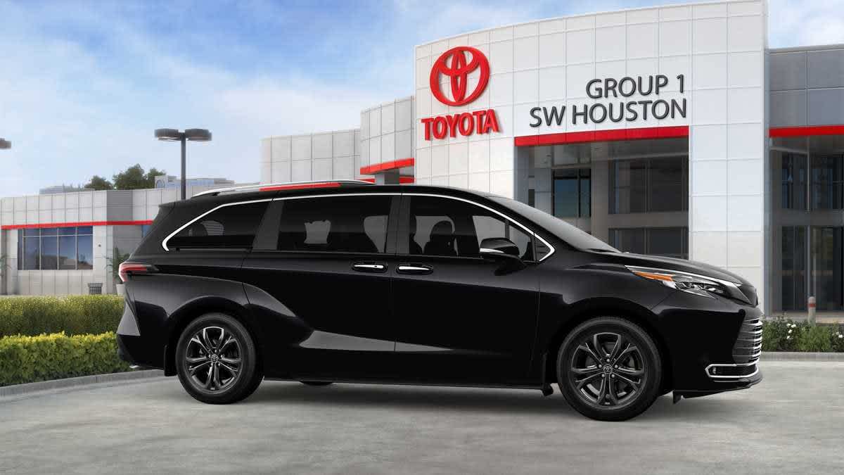 2026 Toyota Sienna photo 23 of 43