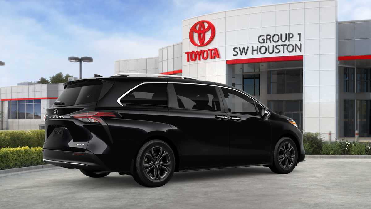 2026 Toyota Sienna photo 10 of 30
