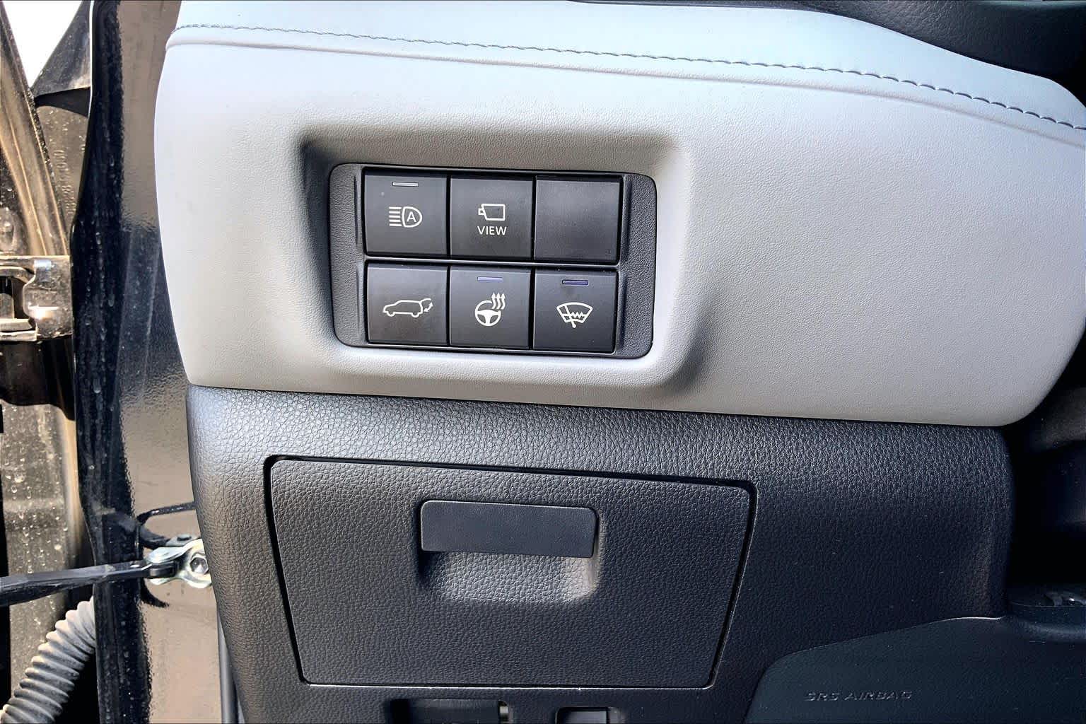 2021 Toyota Highlander Platinum Midnight Black Metallic at HGreg Houston