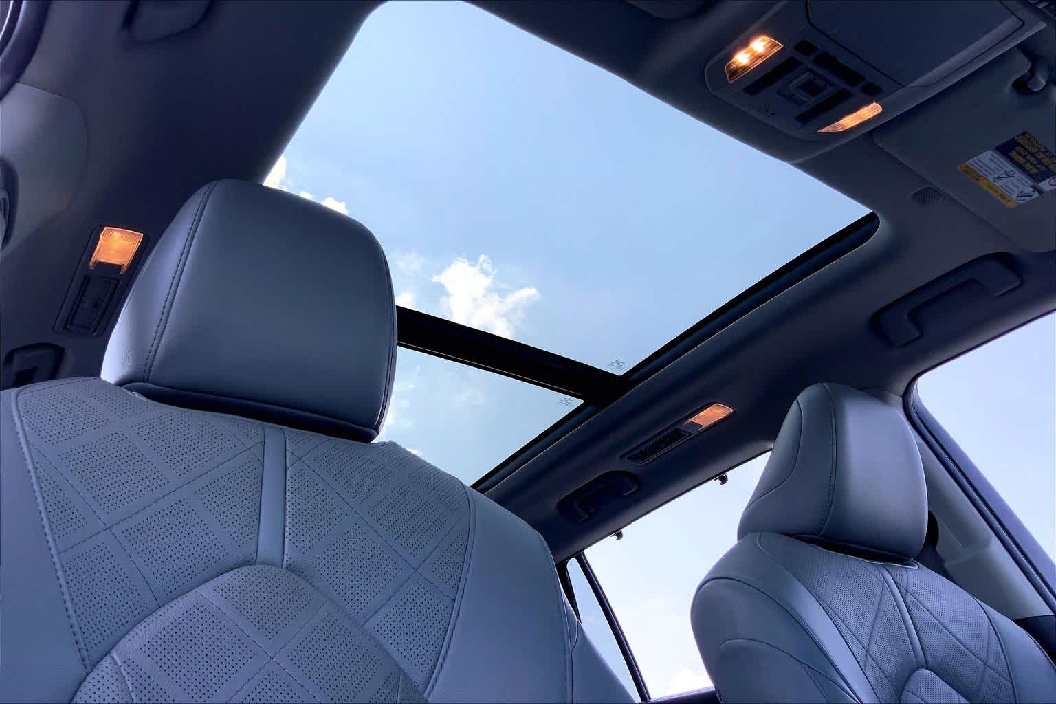 2021 Toyota Highlander Platinum Midnight Black Metallic at HGreg Houston