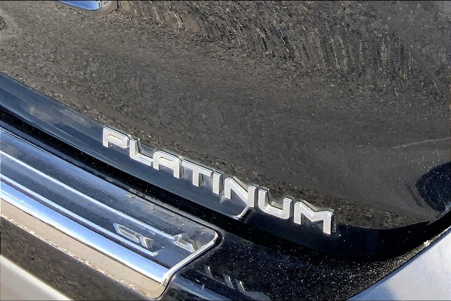 2021 Toyota Highlander Platinum Midnight Black Metallic at HGreg Houston