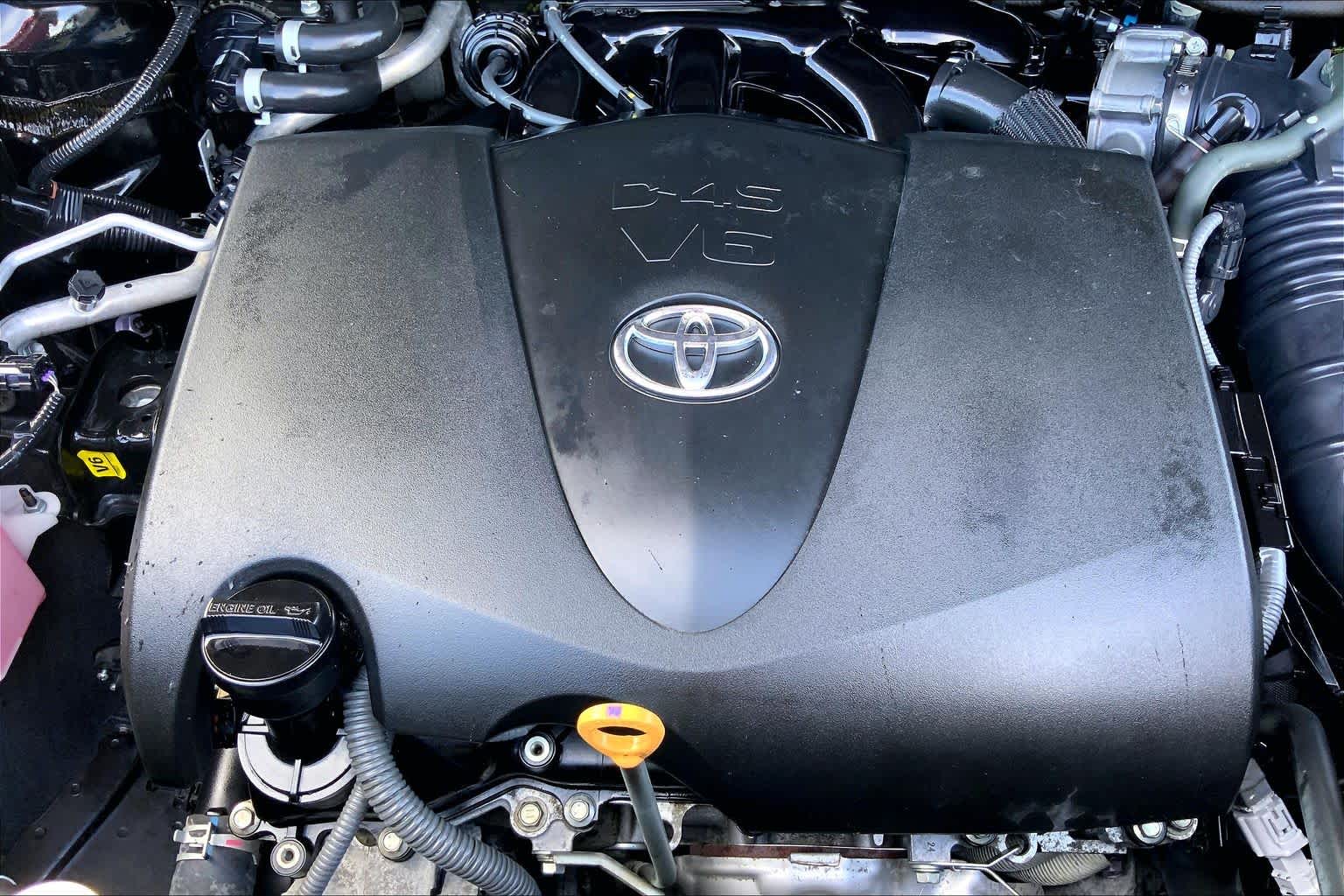 2021 Toyota Highlander Platinum Midnight Black Metallic at HGreg Houston