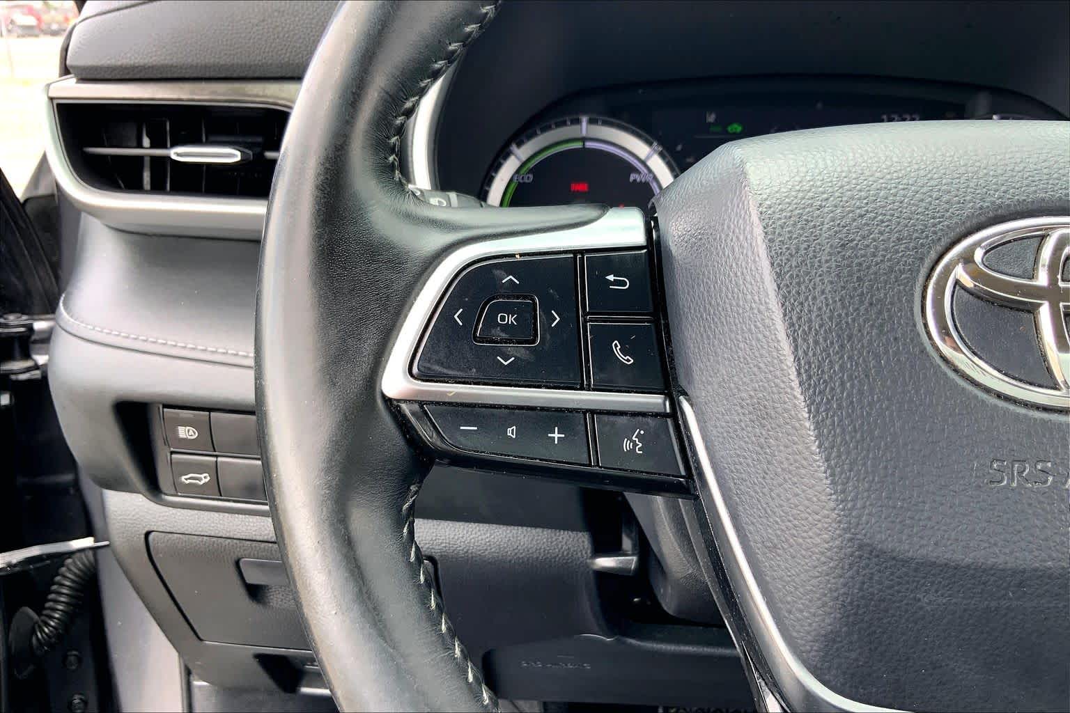 2021 Toyota Highlander Hybrid XLE Magnetic Gray Metallic at HGreg Houston