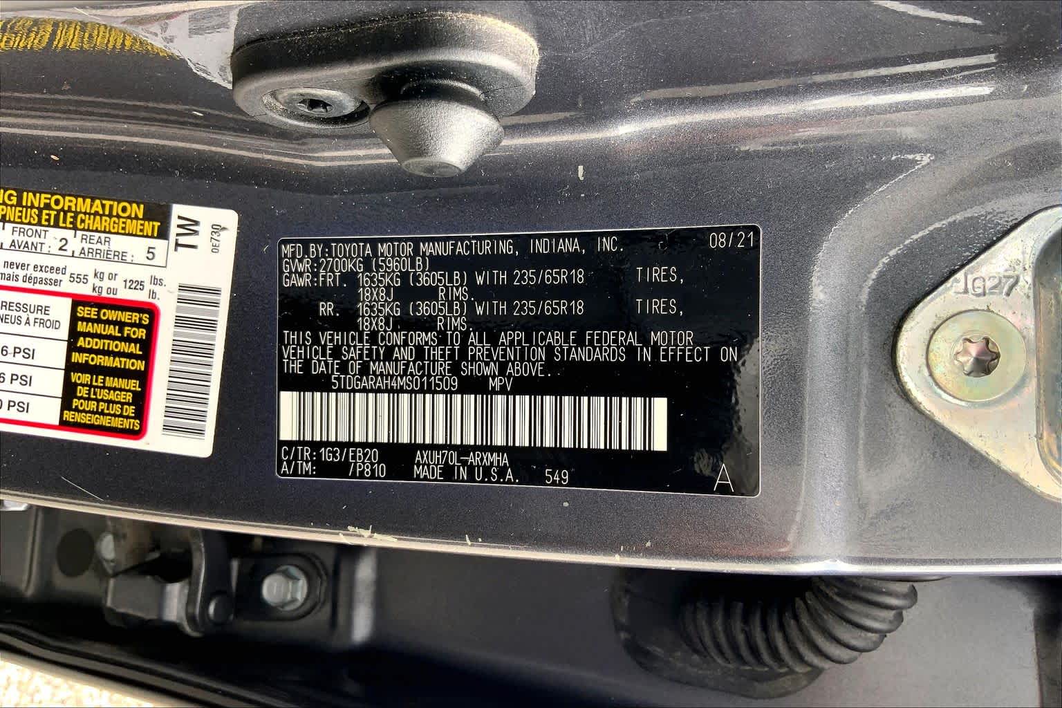 2021 Toyota Highlander Hybrid XLE Magnetic Gray Metallic at HGreg Houston
