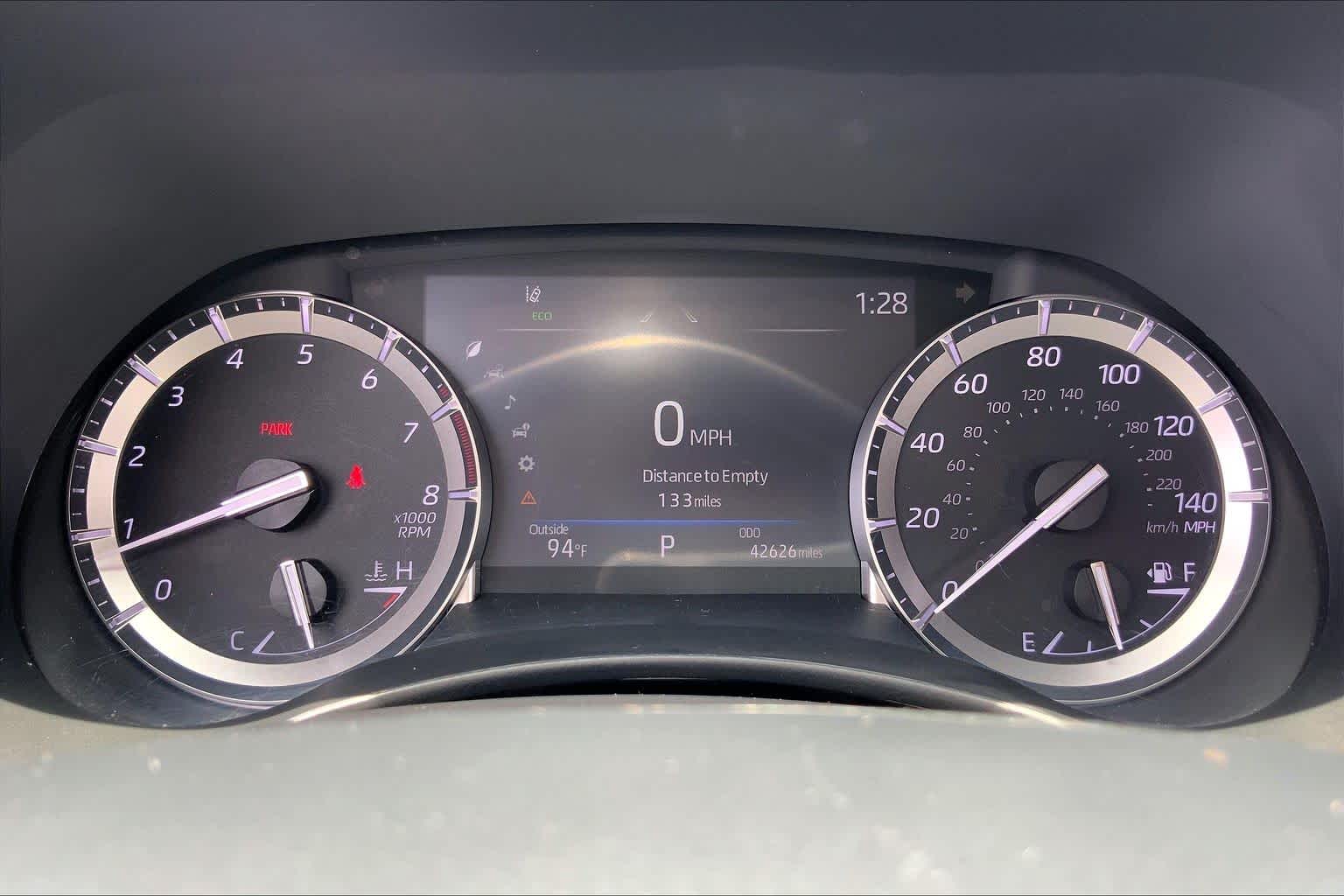 2022 Toyota Highlander XLE Wind Chill Pearl at AutoNation USA Katy