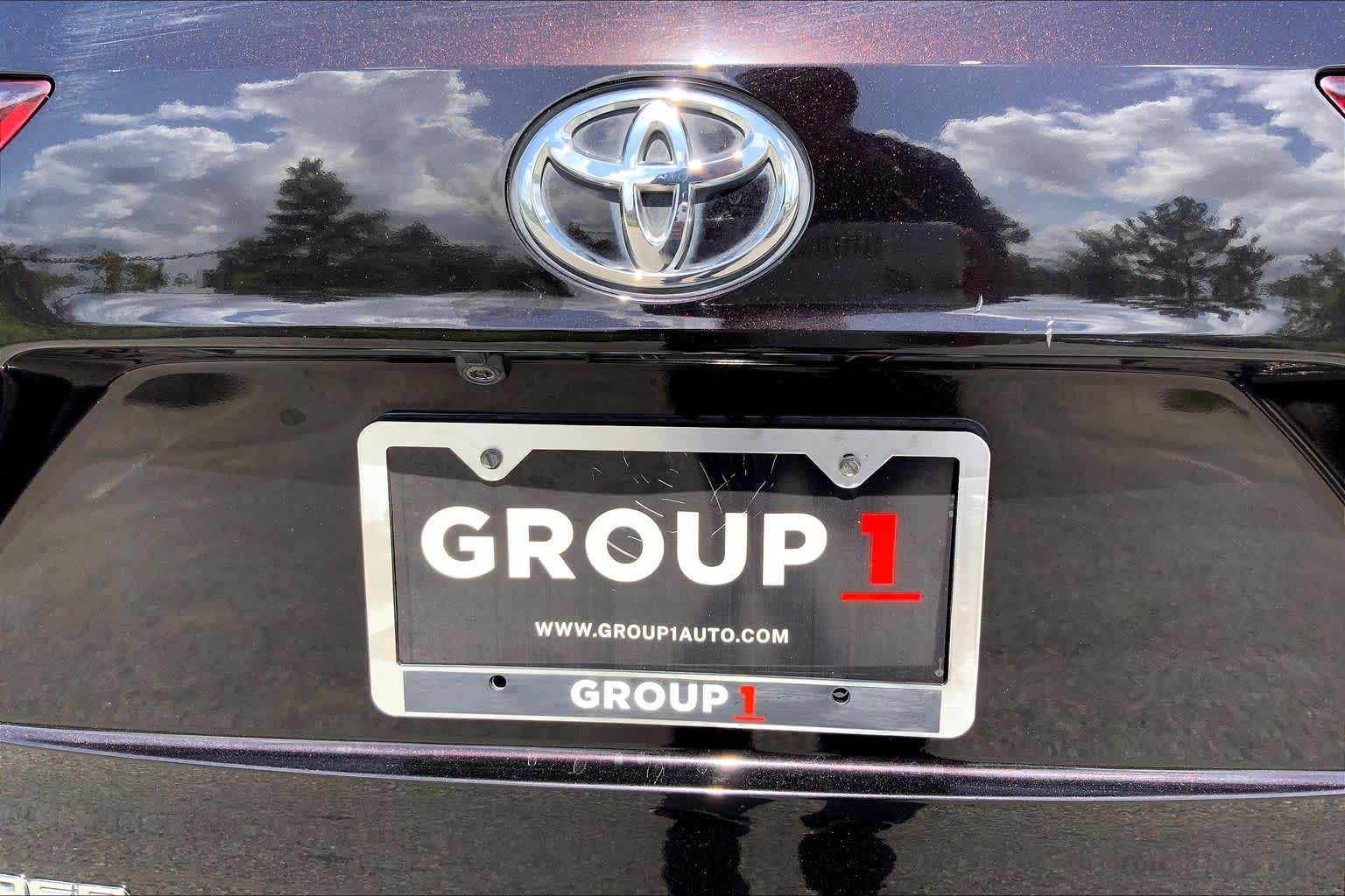 2020 Toyota Highlander XLE Opulent Amber at Group 1 Toyota Southwest