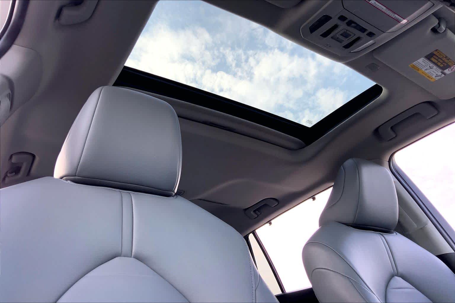 2022 Toyota Highlander XLE Celestial Silver Metallic at Group 1 Toyota Southwest