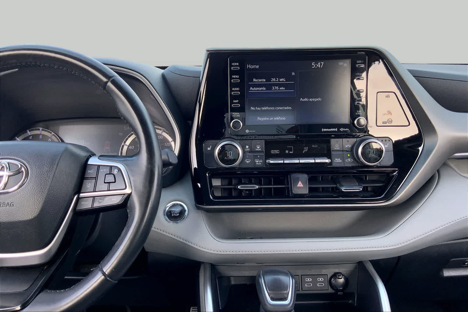 2022 Toyota Highlander XLE Celestial Silver Metallic at AutoNation Toyota Gulf Fwy