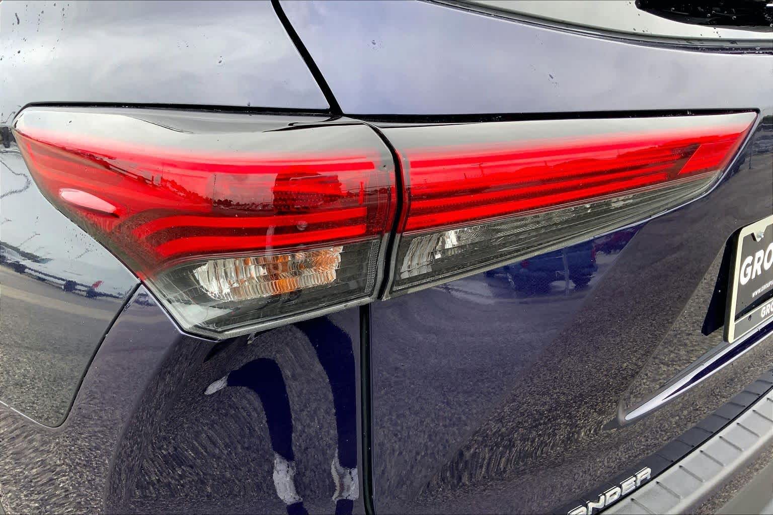 2022 Toyota Highlander XLE Blueprint at Group 1 Toyota Southwest