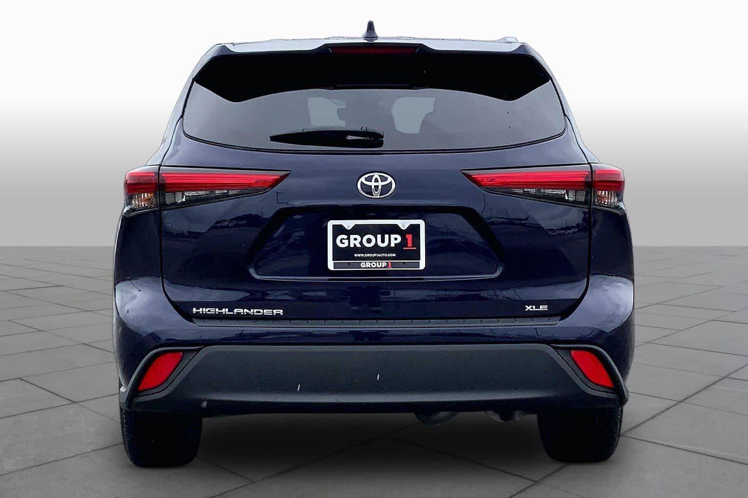2022 Toyota Highlander XLE Blueprint at Group 1 Toyota Southwest