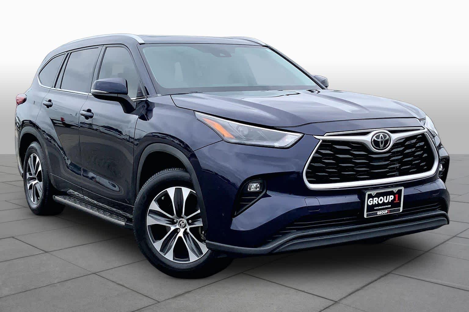 2022 Toyota Highlander XLE Blueprint at Group 1 Toyota Southwest