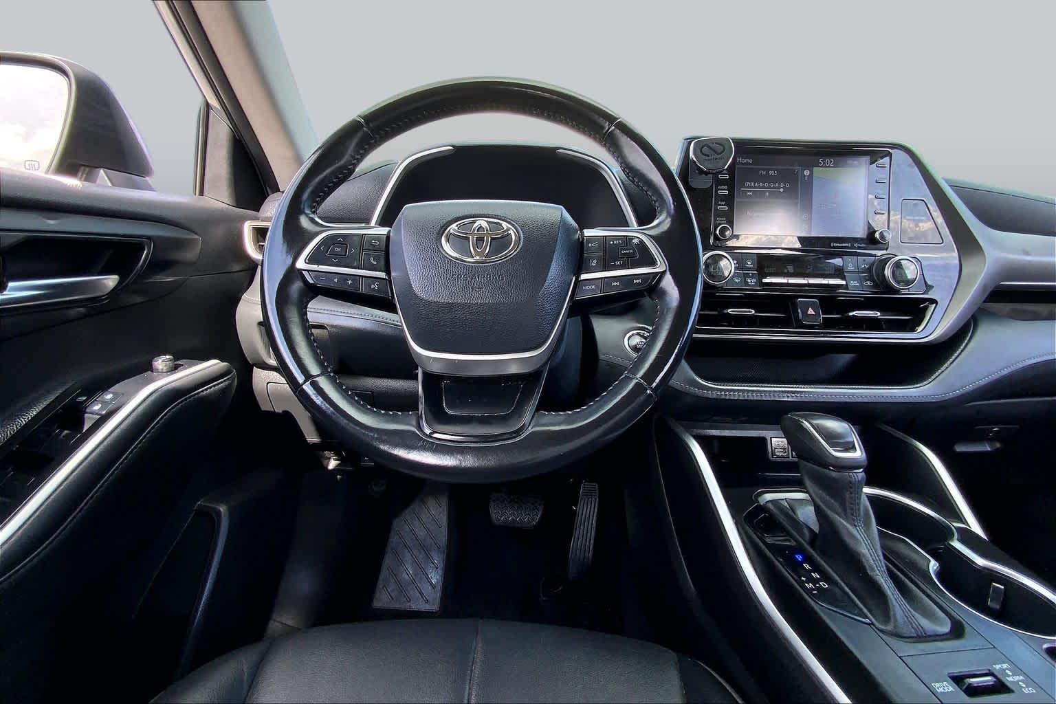 2022 Toyota Highlander XLE Celestial Silver Metallic at Lone Star Chevrolet