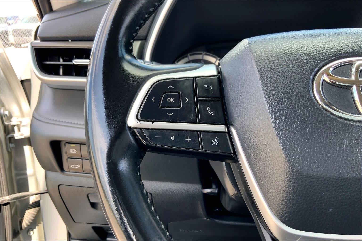 2022 Toyota Highlander XLE Celestial Silver Metallic at Lone Star Chevrolet