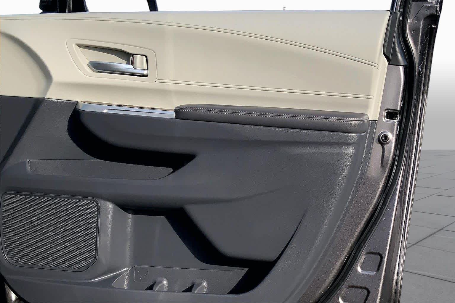 2022 Toyota Sienna XLE Predawn Gray Mica at Lexus of Clear Lake