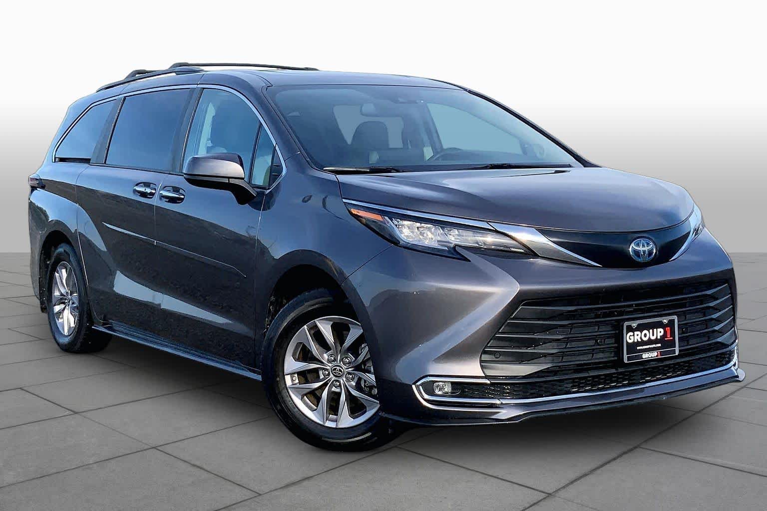 2022 Toyota Sienna XLE Predawn Gray Mica at Lexus of Clear Lake