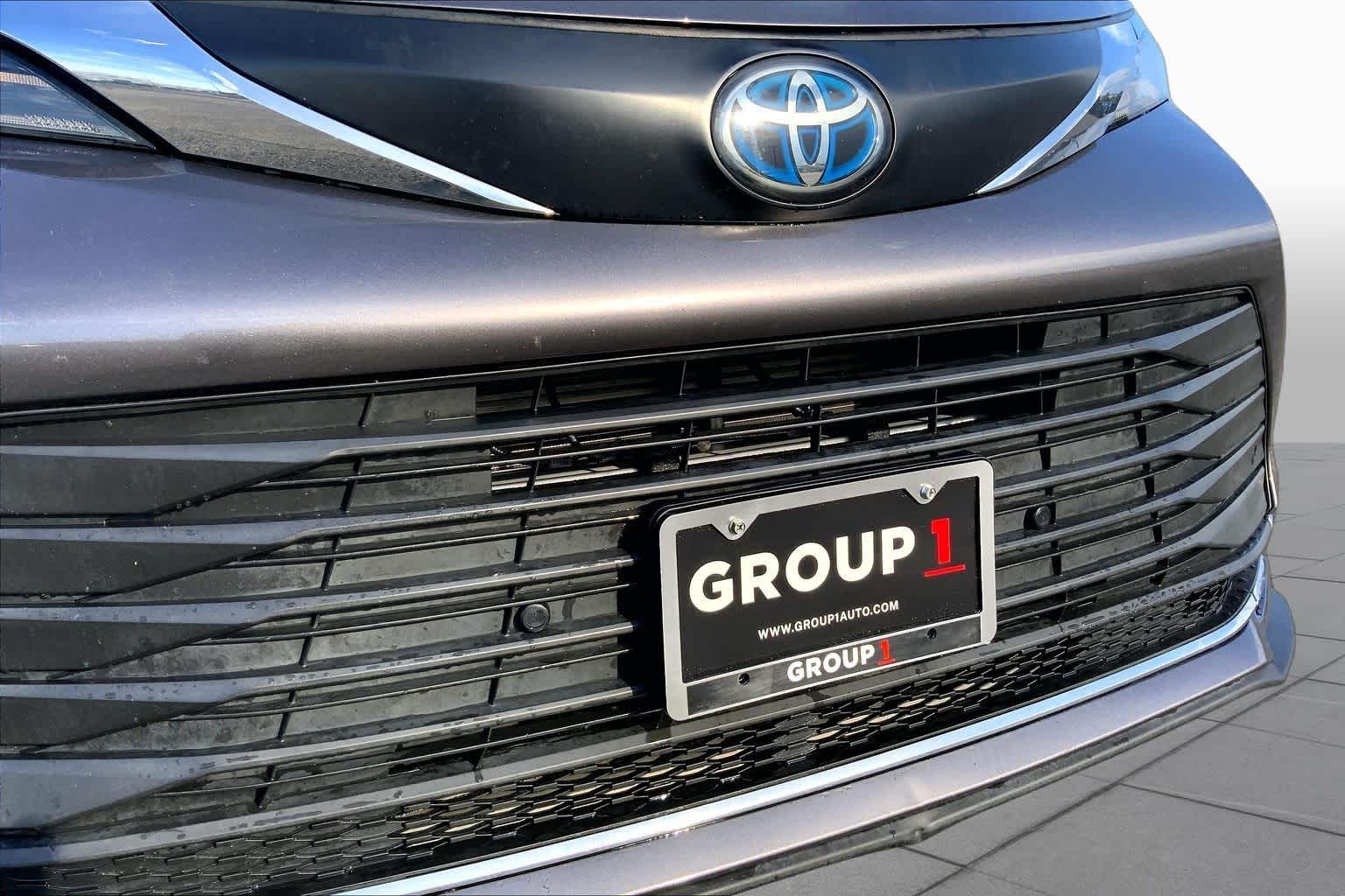 2022 Toyota Sienna XLE Predawn Gray Mica at Lexus of Clear Lake