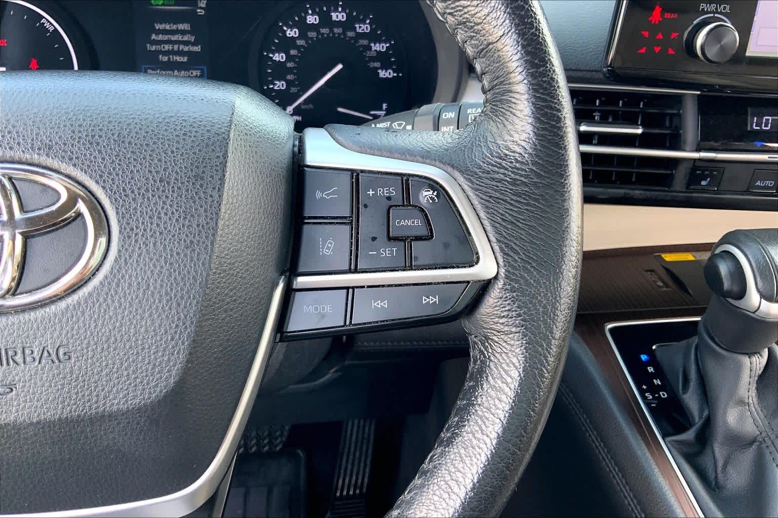 2023 Toyota Sienna XLE Blueprint at Group 1 Toyota Southwest