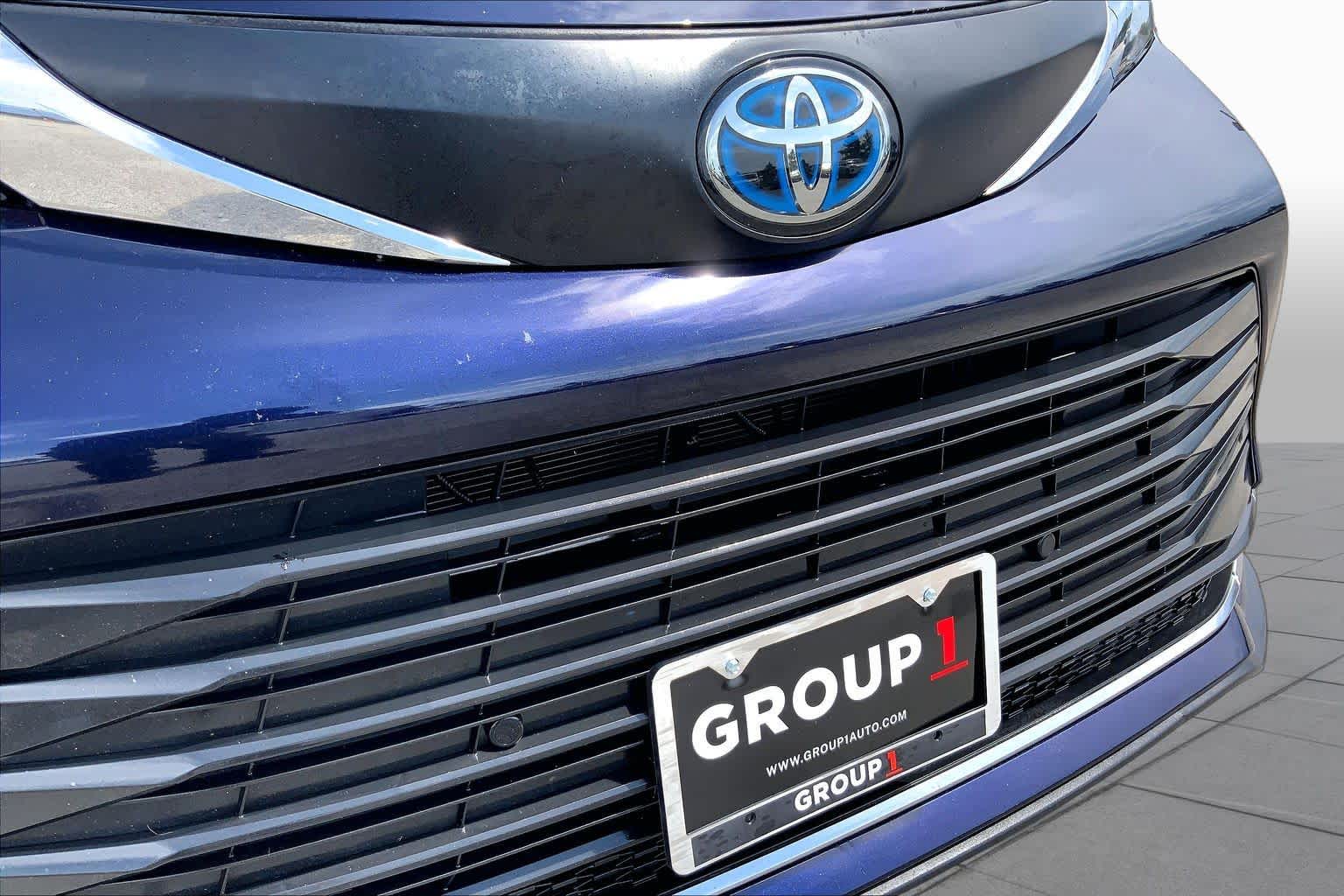 2023 Toyota Sienna XLE Blueprint at Group 1 Toyota Southwest
