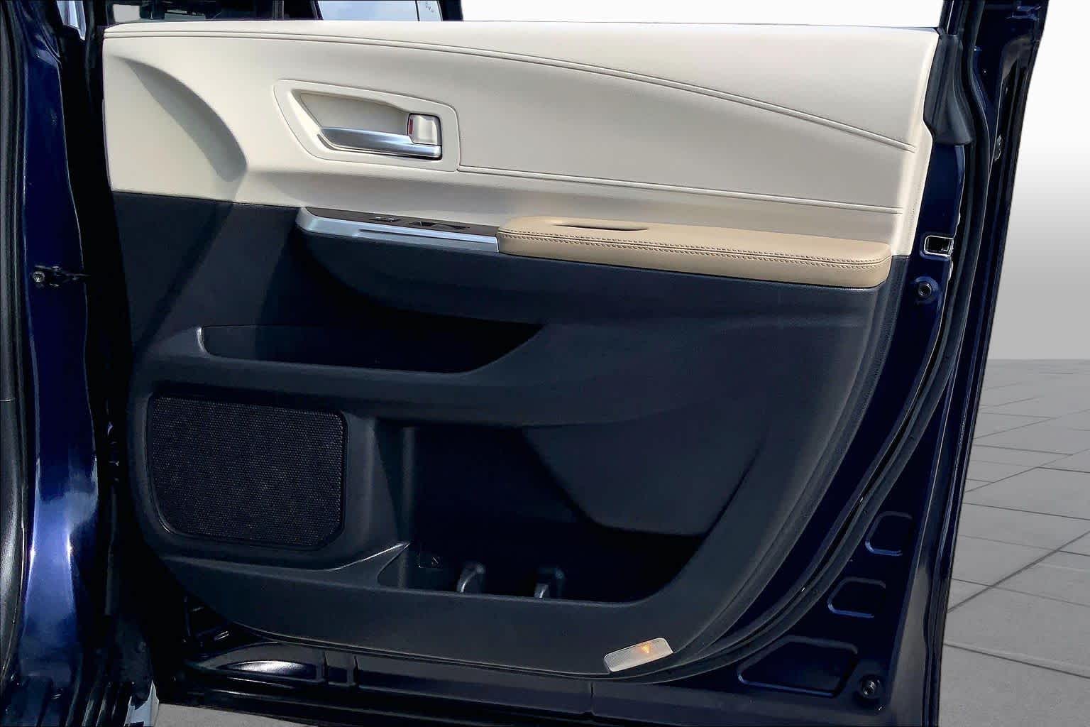 2023 Toyota Sienna XLE Blueprint at Group 1 Toyota Southwest