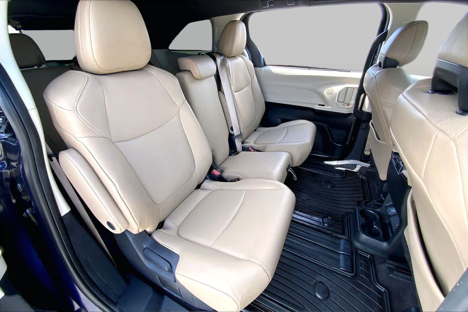 2023 Toyota Sienna XLE Blueprint at Group 1 Toyota Southwest