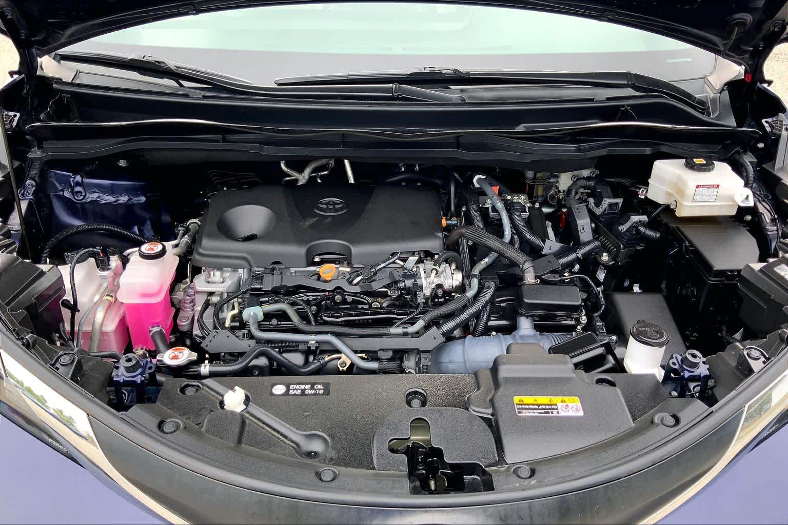 2023 Toyota Sienna XLE Blueprint at Beck & Masten Kia