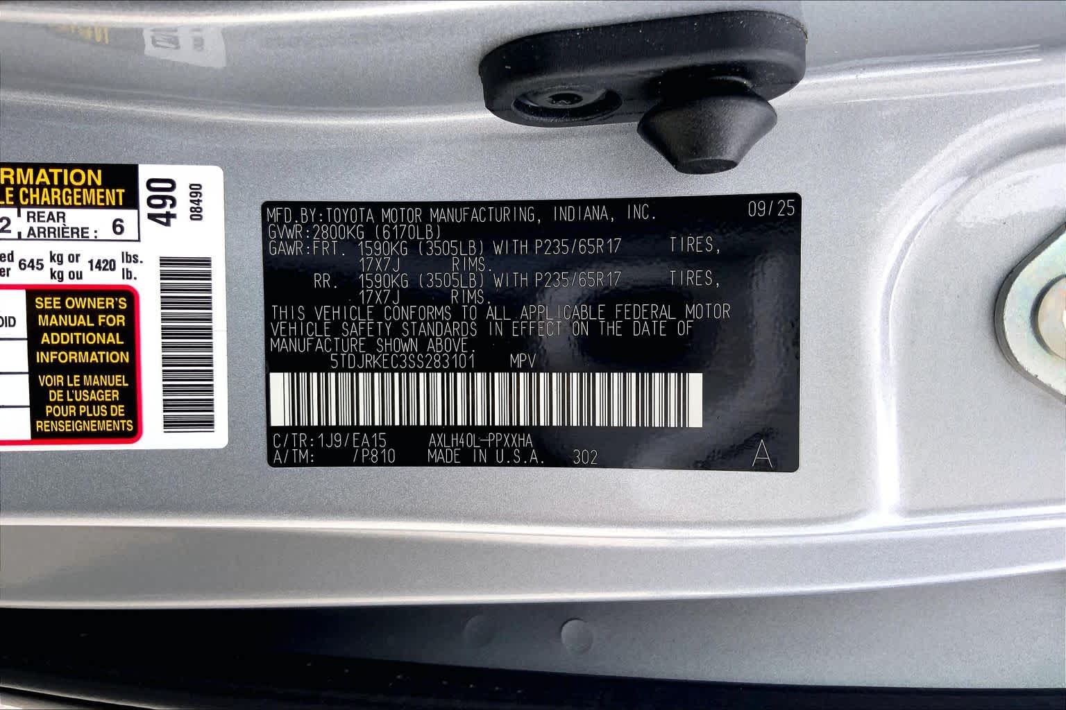 2025 Toyota Sienna XLE Celestial Silver Metallic at Group 1 Toyota Southwest