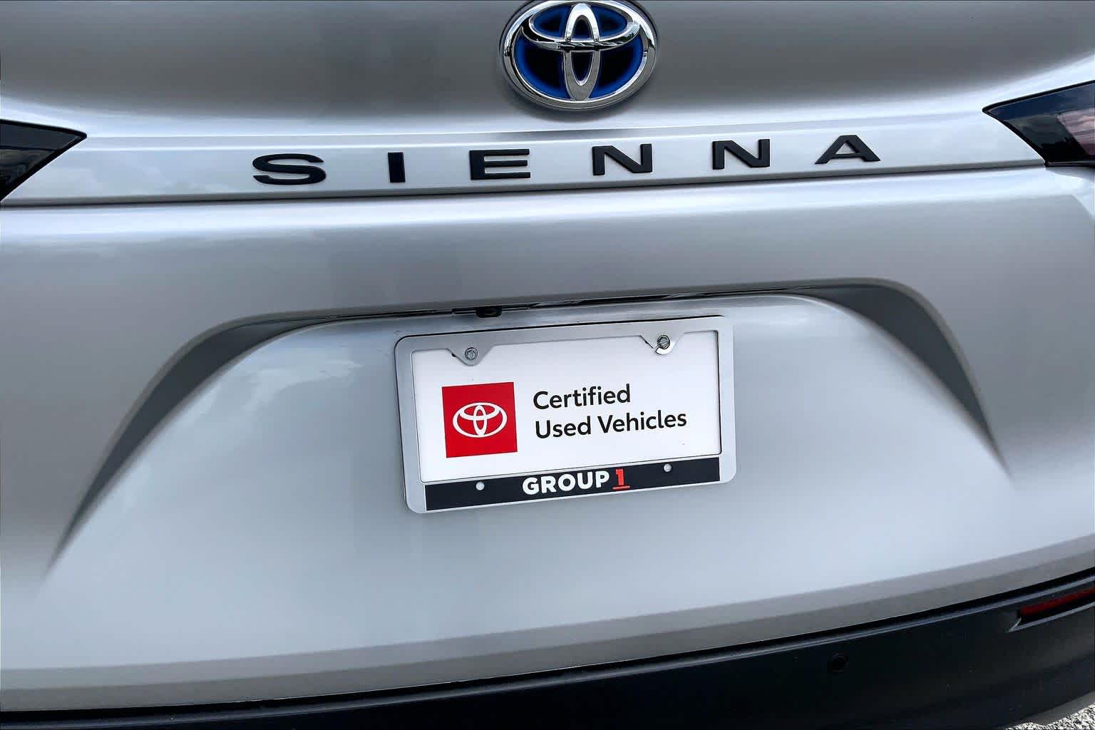 2025 Toyota Sienna XLE Celestial Silver Metallic at Group 1 Toyota Southwest