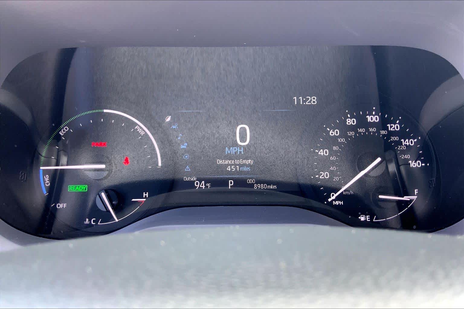 2025 Toyota Sienna XLE Wind Chill Pearl at Group 1 Toyota Southwest