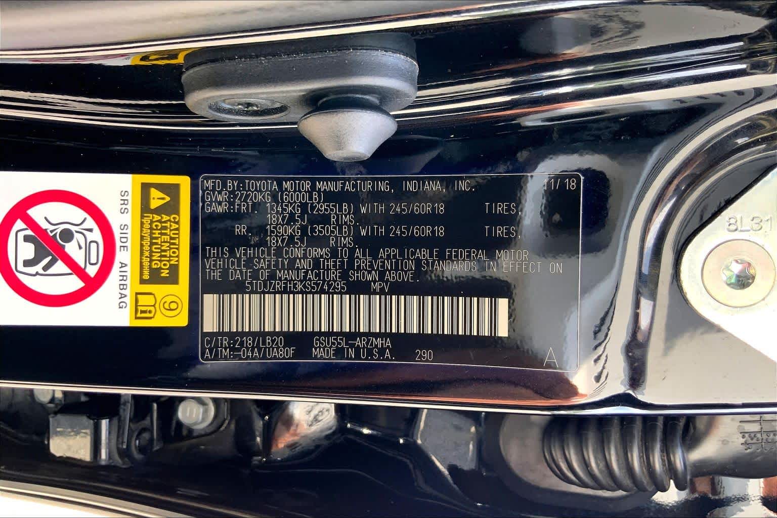 2019 Toyota Highlander XLE Midnight Black Metallic at Mac Haik CDJR North Houston