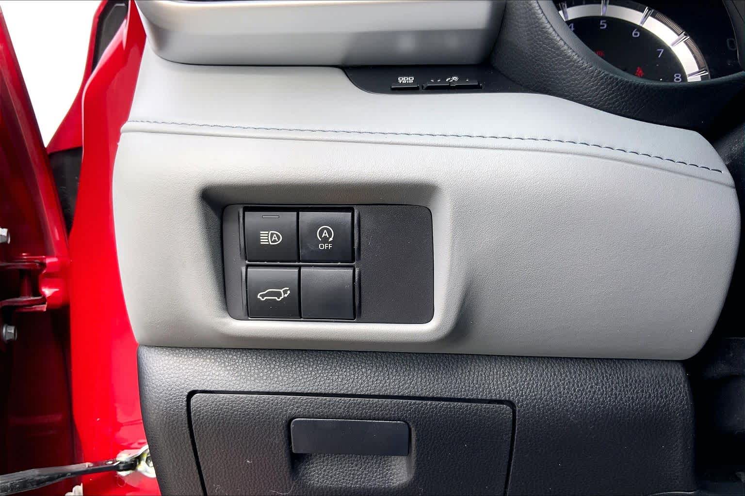 2023 Toyota Highlander LE Ruby Flare Pearl at Group 1 Toyota Southwest