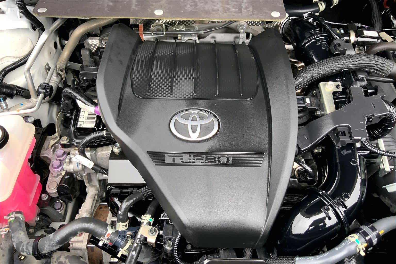 2023 Toyota Highlander XLE Wind Chill Pearl at AutoNation USA Katy