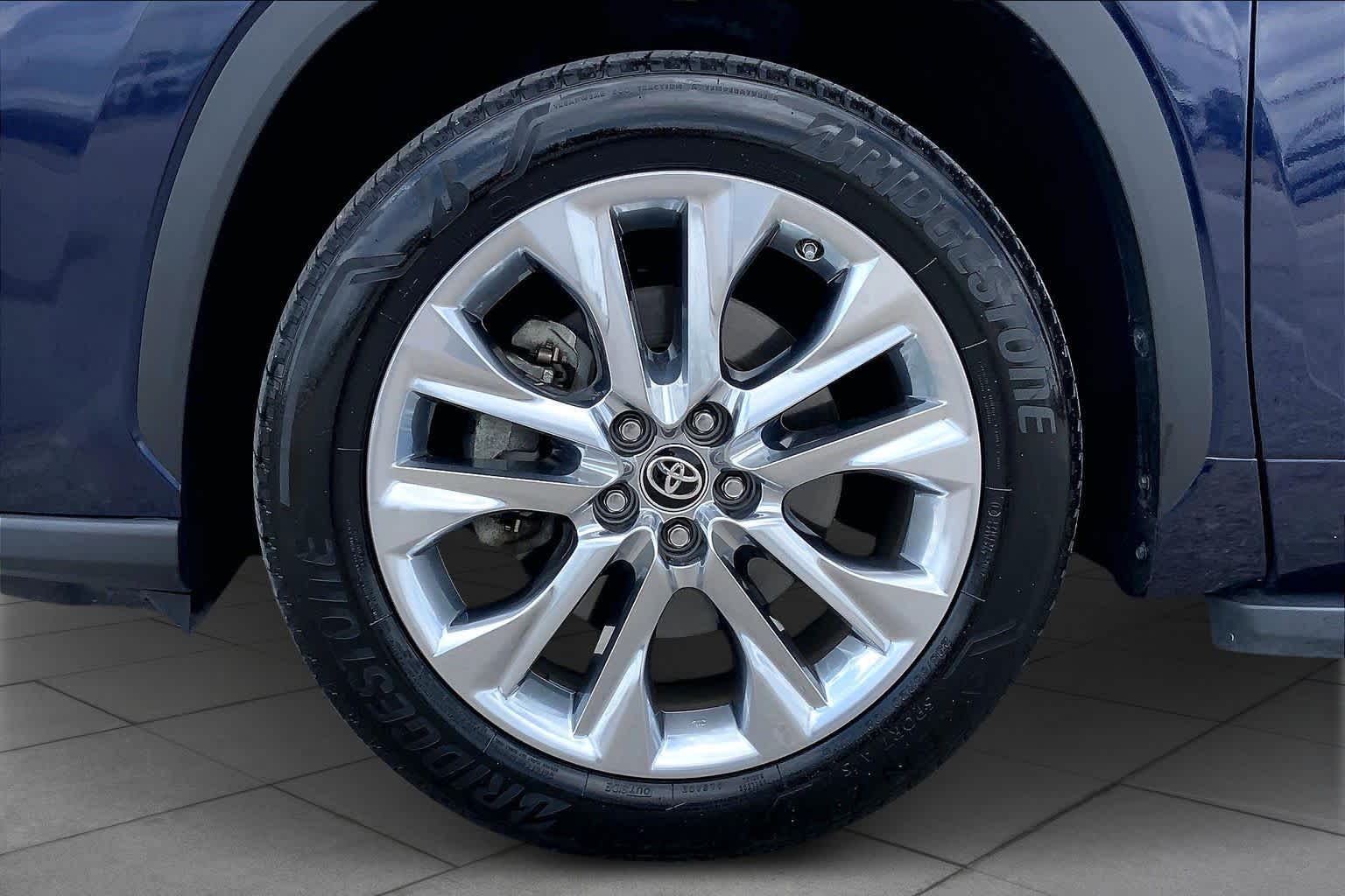 2024 Toyota Highlander Limited - 10
