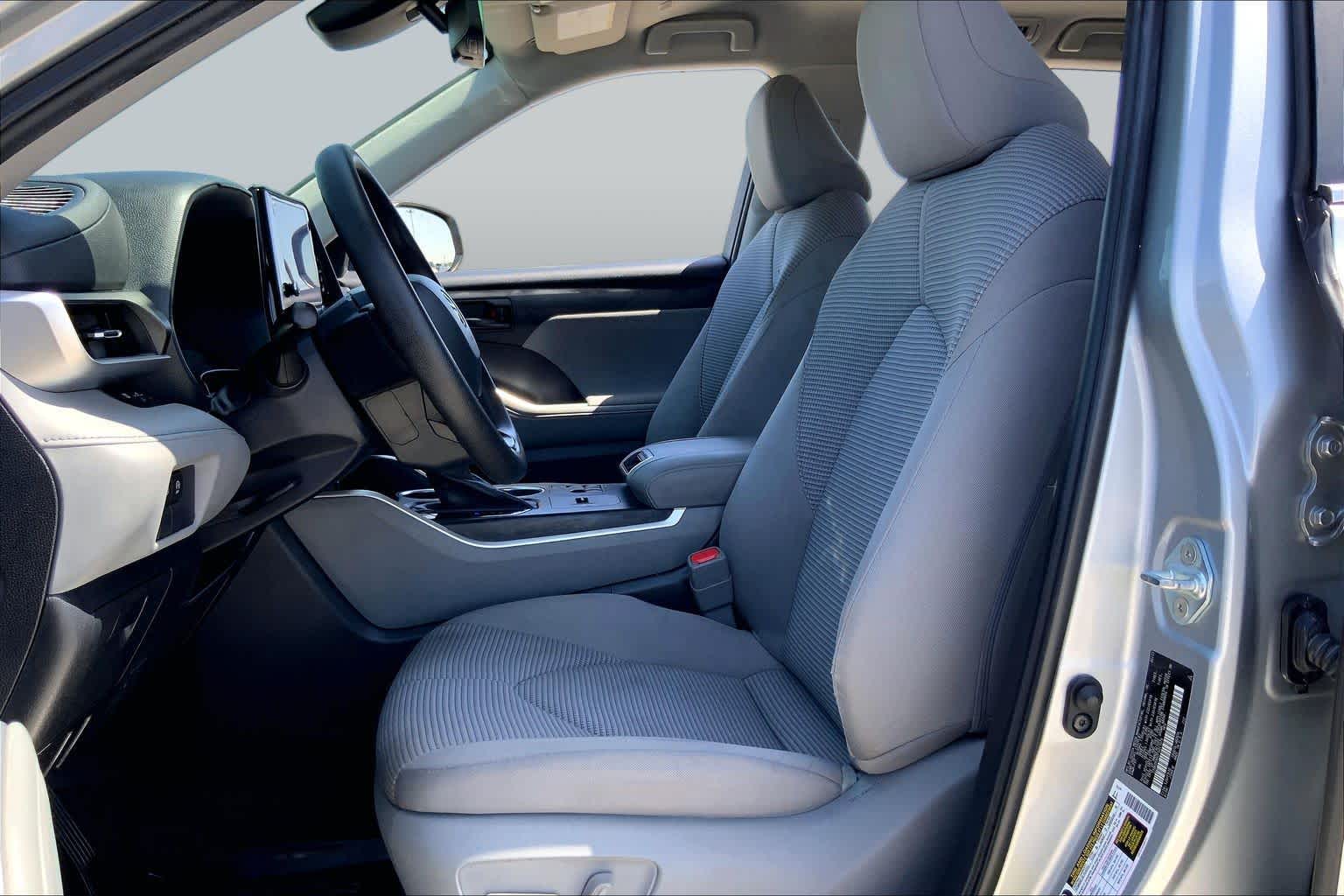 2023 Toyota Highlander L Celestial Silver Metallic at Tomball Ford