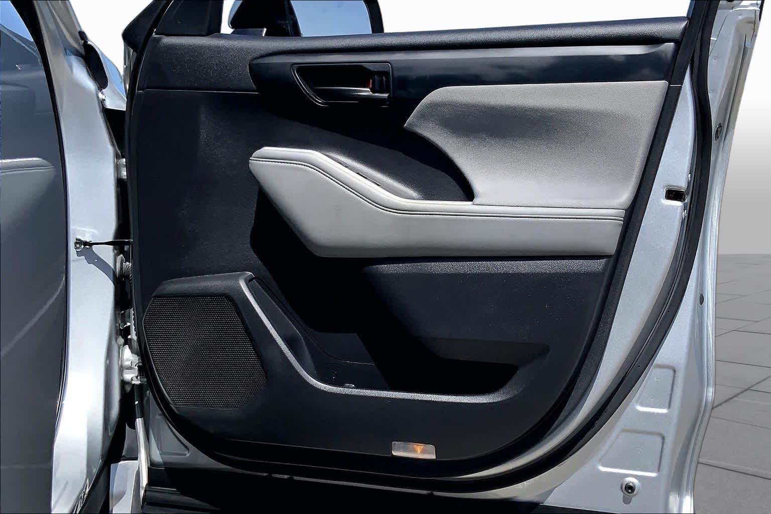 2023 Toyota Highlander L Celestial Silver Metallic at Tomball Ford