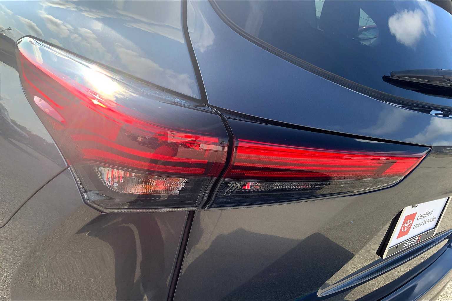 2023 Toyota Highlander LE Magnetic Gray Metallic at AutoNation USA Houston