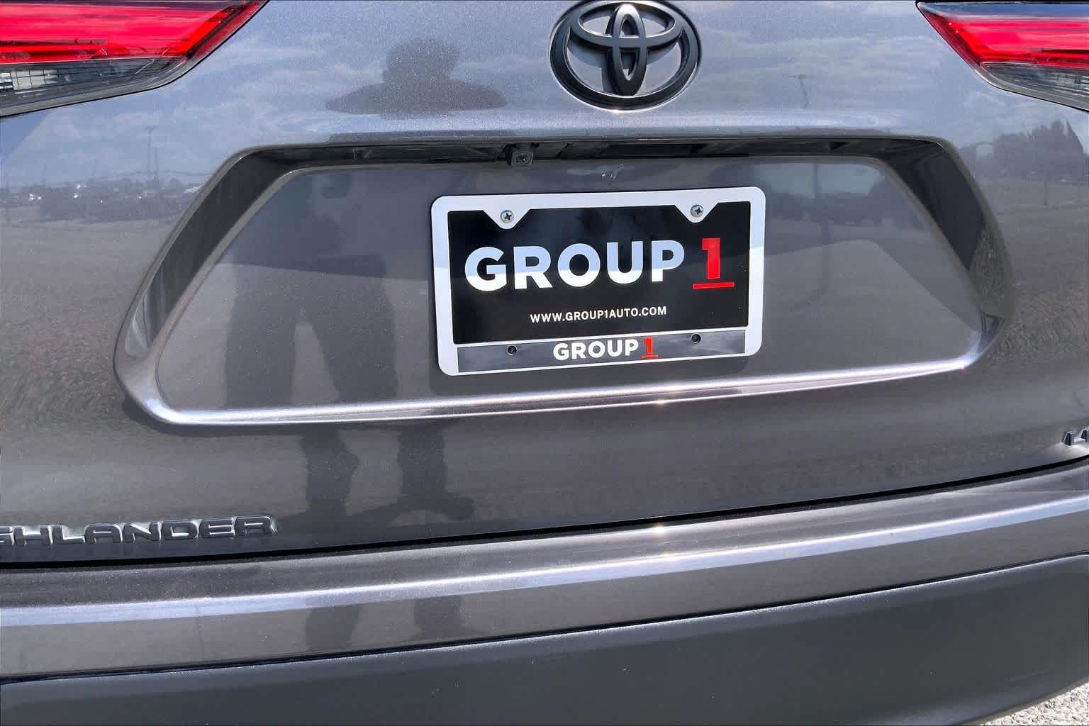 2023 Toyota Highlander LE Magnetic Gray Metallic at Group 1 Toyota Southwest