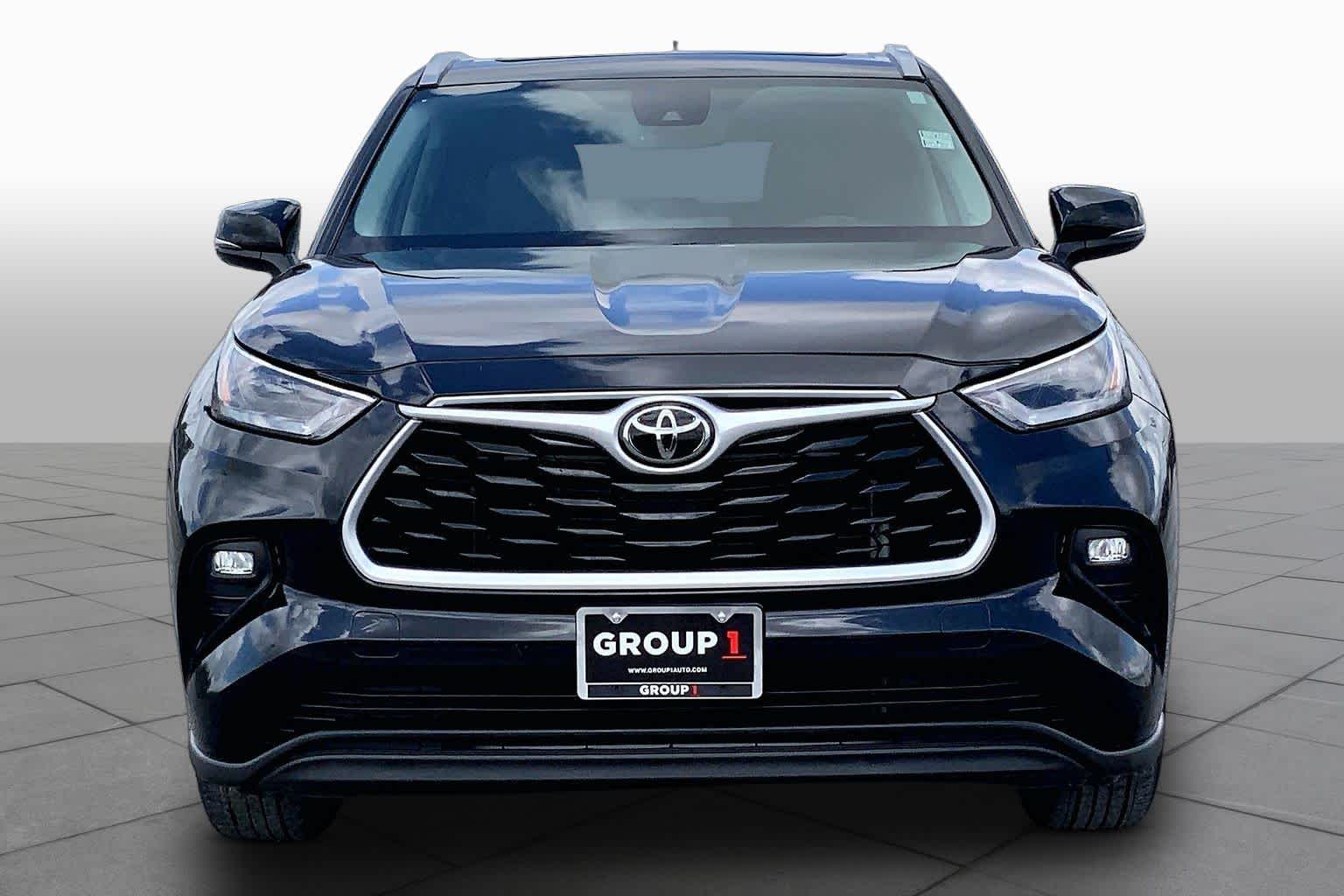 2023 Toyota Highlander XLE Midnight Black Metallic at Group 1 Toyota Southwest