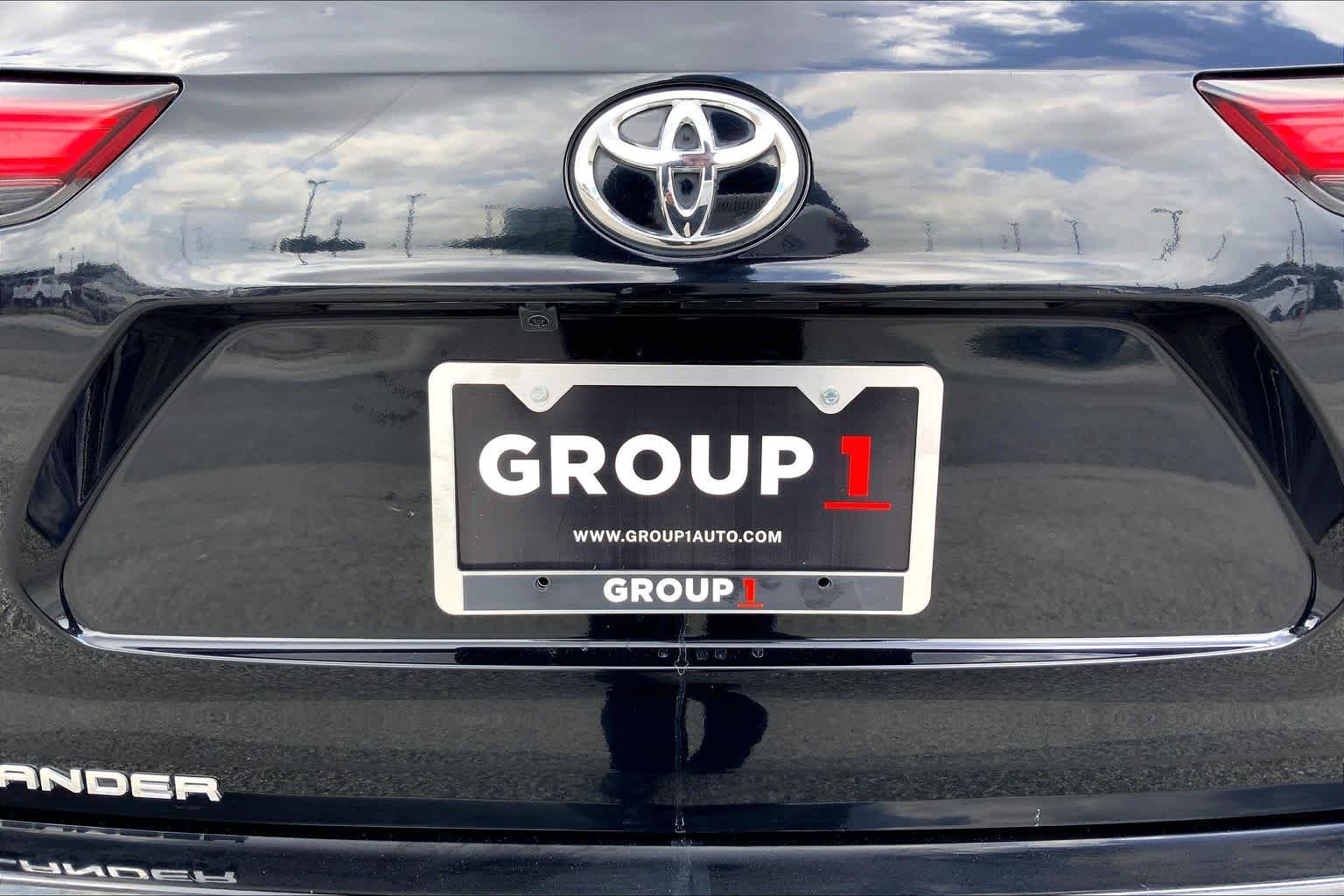2023 Toyota Highlander XLE Midnight Black Metallic at Group 1 Toyota Southwest