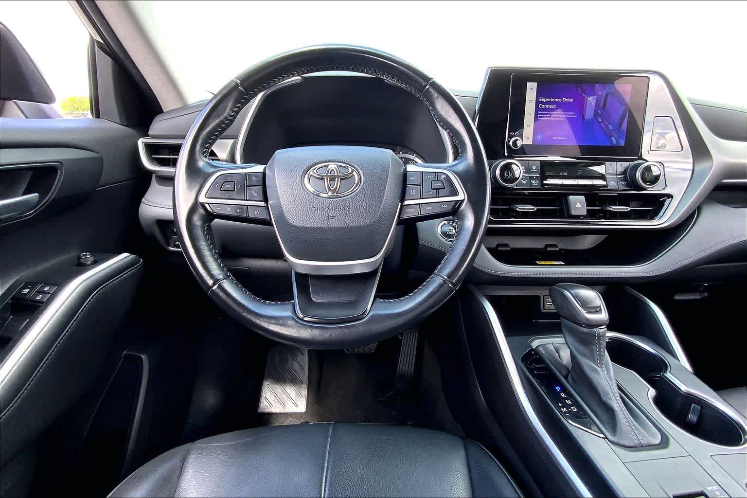 2023 Toyota Highlander XLE Midnight Black Metallic at Group 1 Toyota Southwest