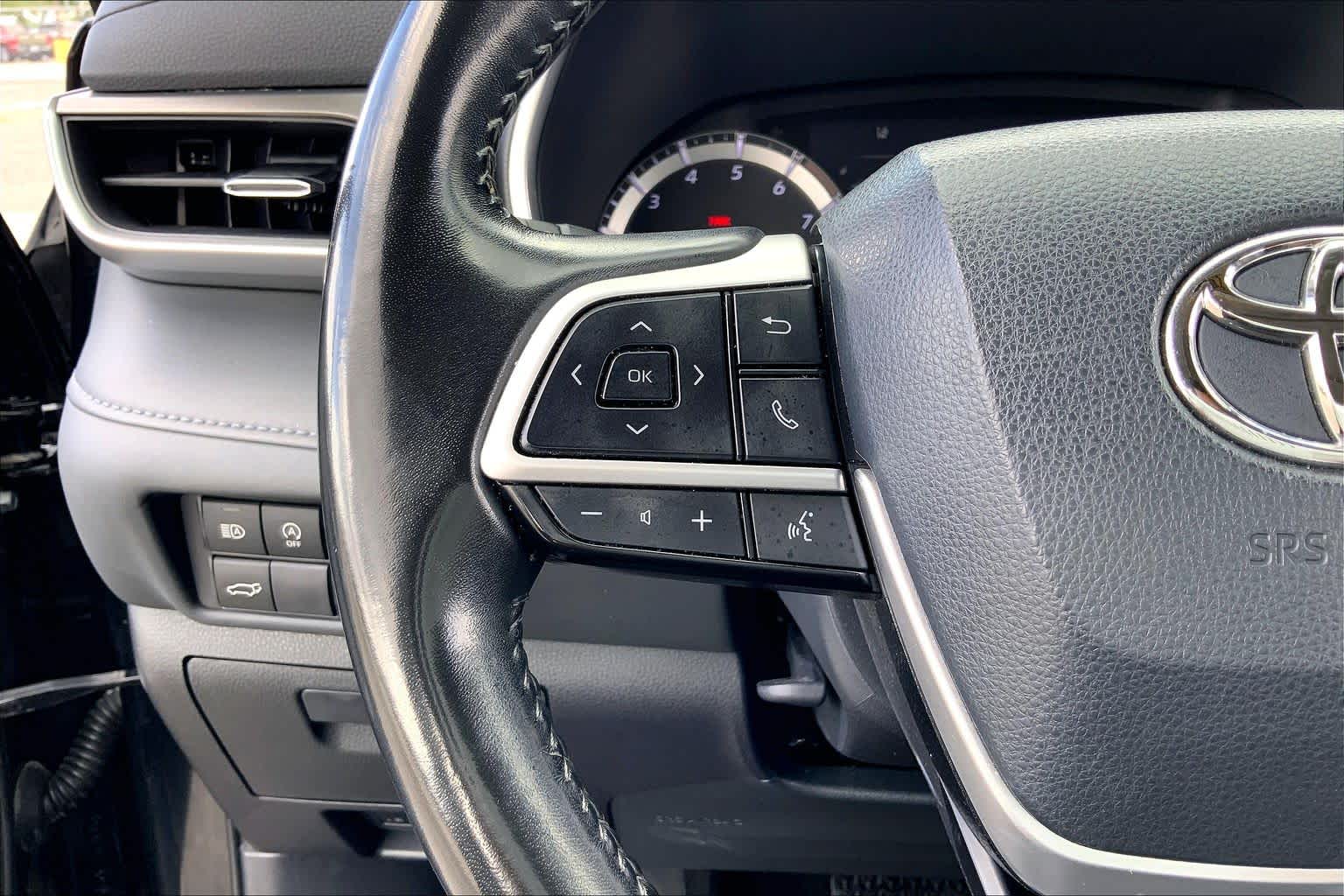2023 Toyota Highlander XLE Midnight Black Metallic at Group 1 Toyota Southwest