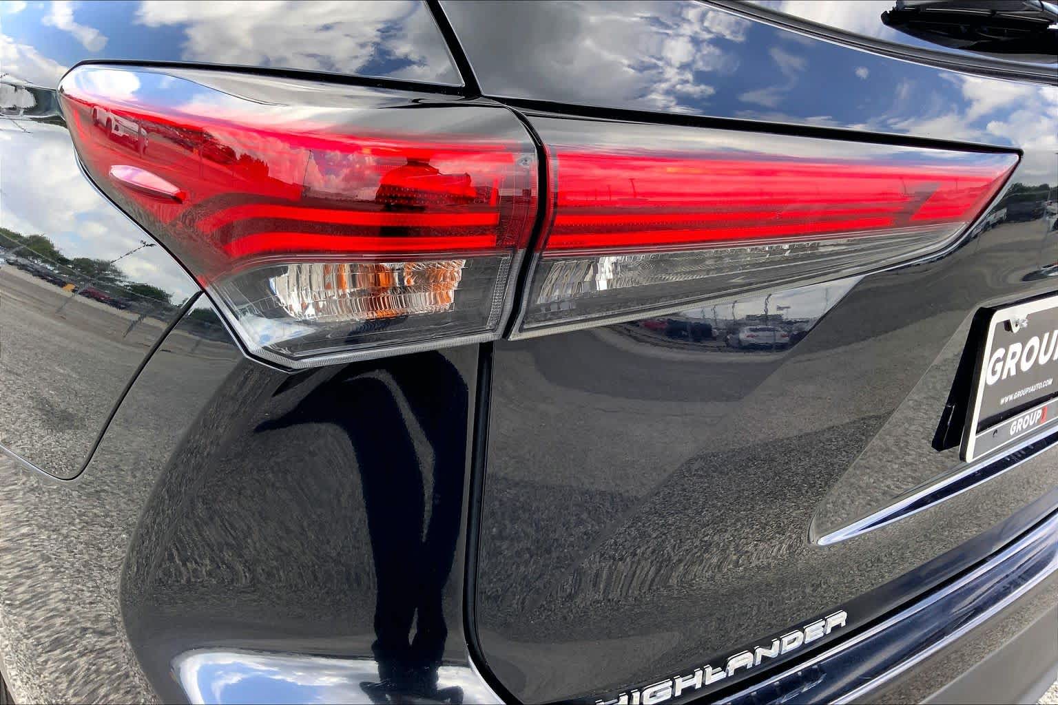2023 Toyota Highlander XLE Midnight Black Metallic at Group 1 Toyota Southwest