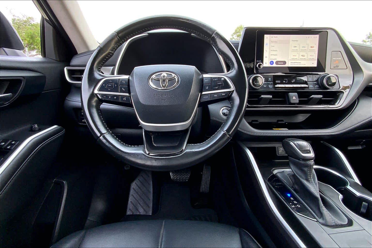 2023 Toyota Highlander XLE Magnetic Gray Metallic at Group 1 Toyota Southwest