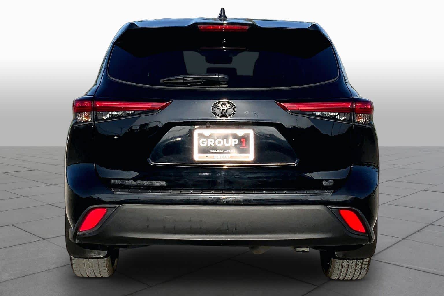 2023 Toyota Highlander LE Midnight Black Metallic at Group 1 Toyota Southwest