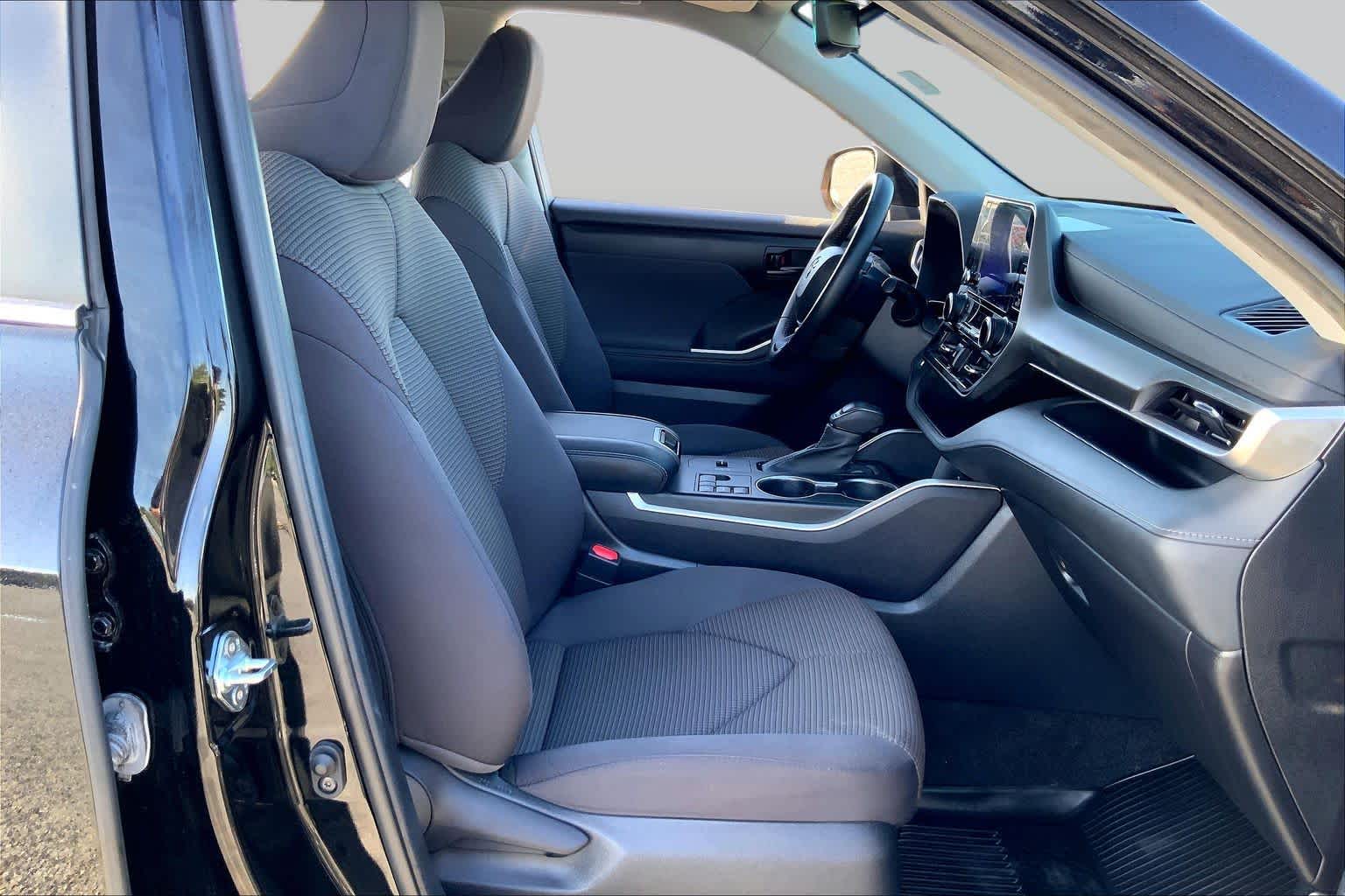 2023 Toyota Highlander LE Midnight Black Metallic at Group 1 Toyota Southwest